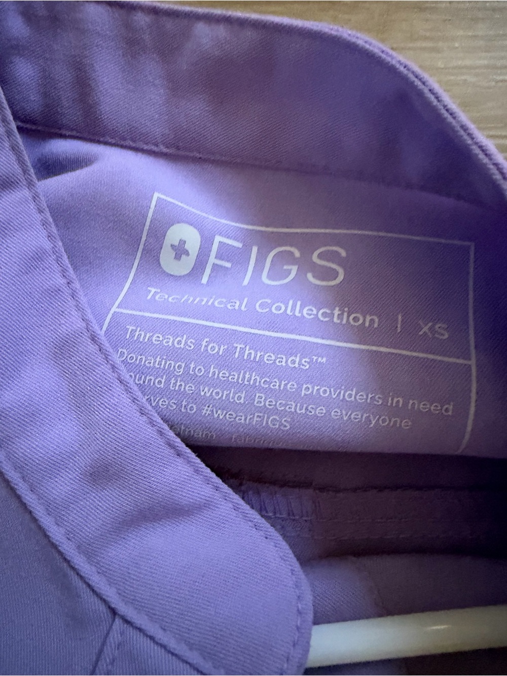 Figs Rafaela Scrub Top - Picture 2 of 4